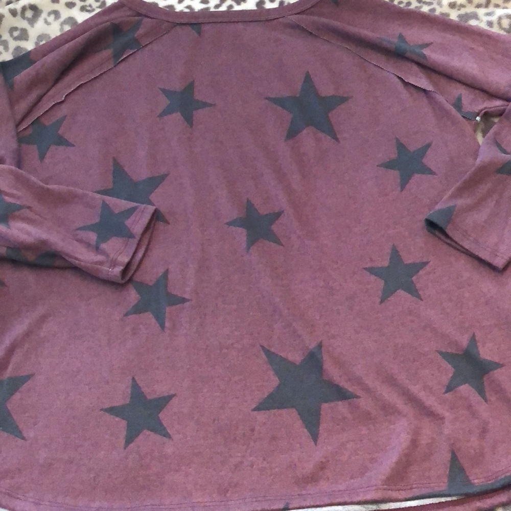 NWOT Hopely Star Top in Burgundy Maroon Size Small - Picture 9 of 16